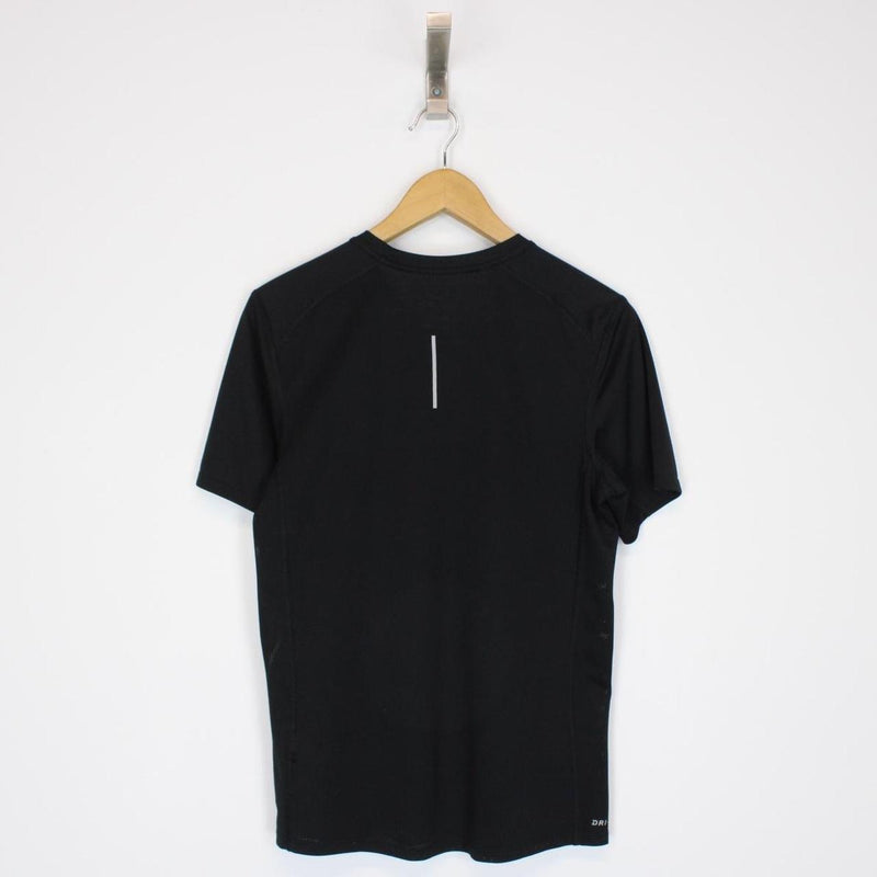 Nike T-Shirt Small